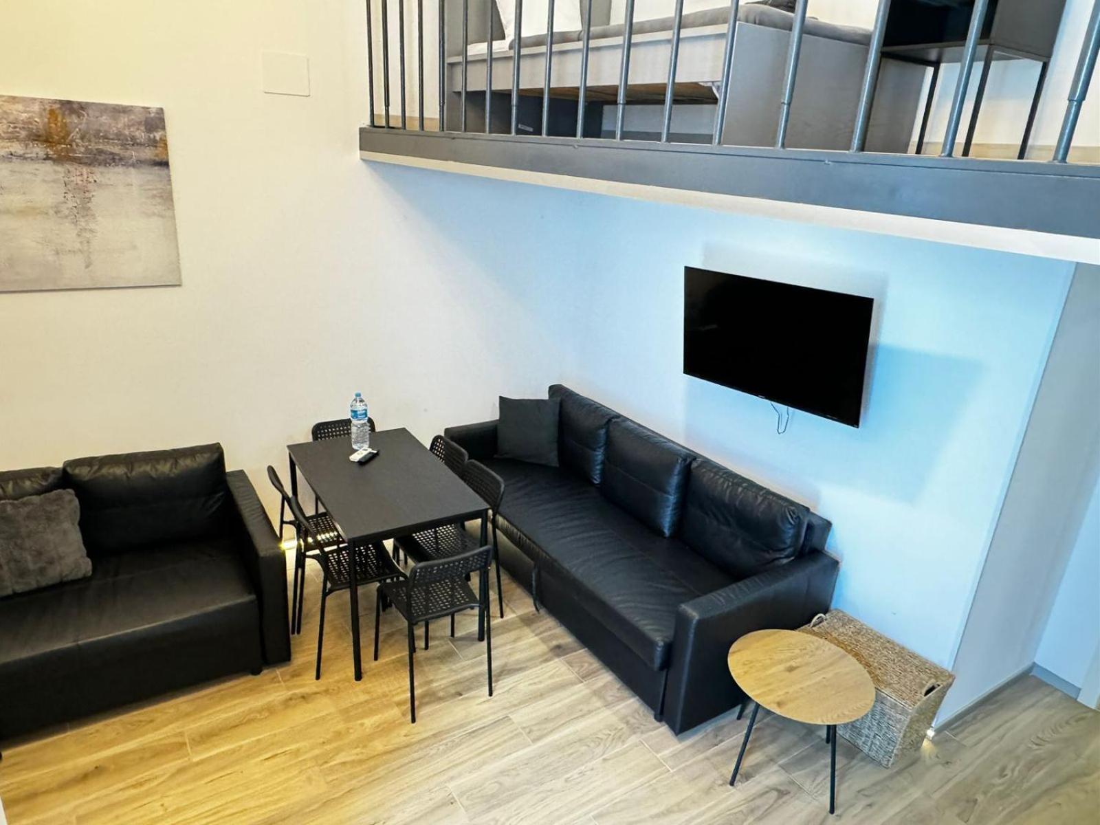Nou Benicalap Luxury Apart Aparthotel - Valencia — Photos 2